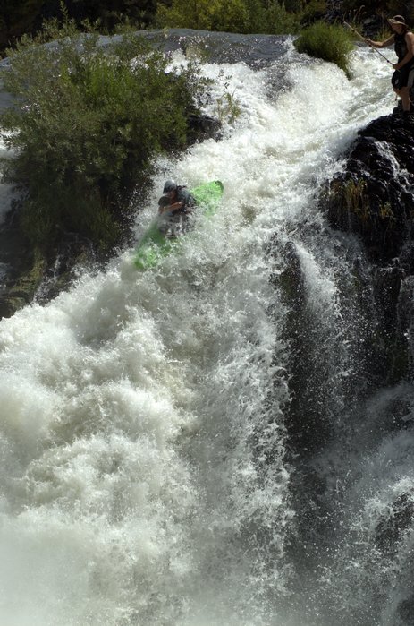 Pit River Falls, whitewater kayaking in Northern California